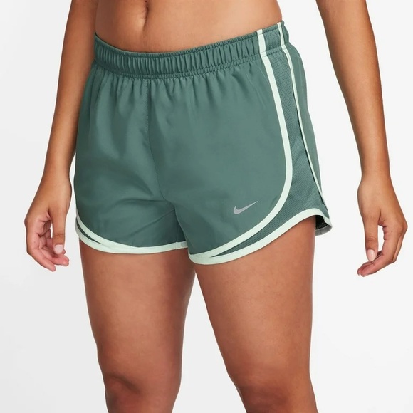 Nike Pants - Nike Dri-FIT Tempo Women's Brief-Lined
Running Shorts - flaw